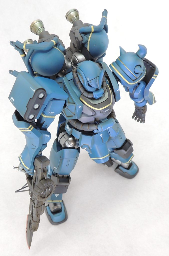 黄色いラインはマスキング処理しました。