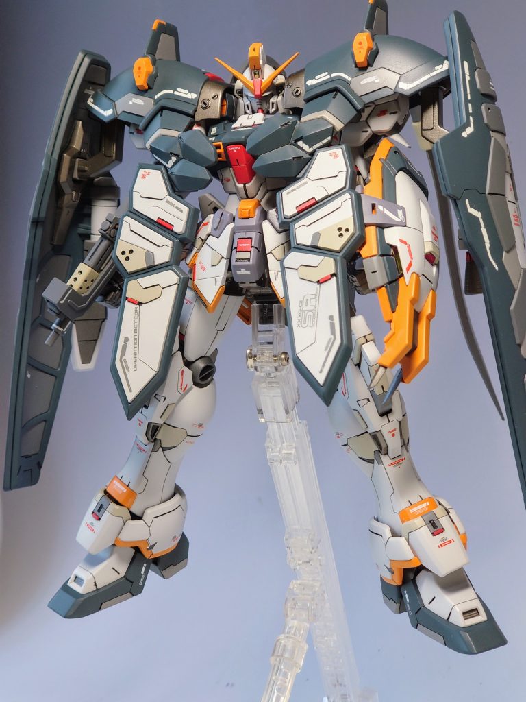 MG ガンダムサンドロック　アーマディロ