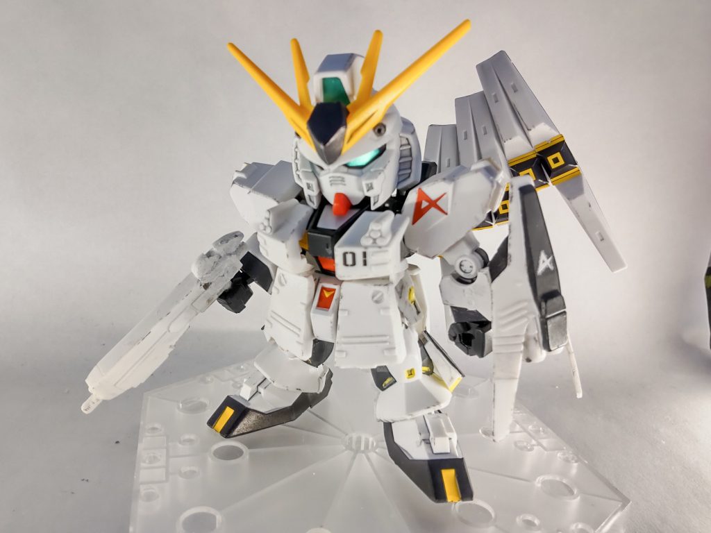 以上、SDEX νガンダムHWSでした。ライブ配信でも言いましたがコンテスト等でもない限りこのくらいのビルドでも十分なのかなと思っています。自分の目から見ても甘い部分は多いのですが、そもそも趣味は自分を甘やかす時間ですからね。気楽にいきまっしょい!