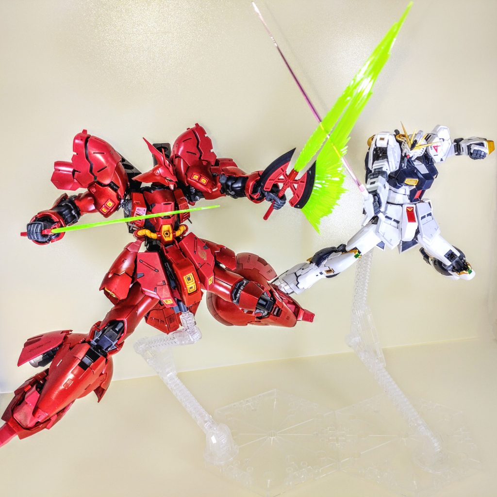 対決シーン。このポーズをとらせるだけでも見惚れてしまいます。