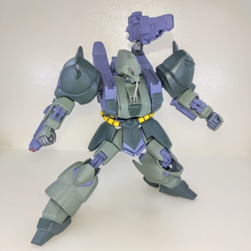 可動範囲も広がったので砲撃シーンも決まるようになりました。