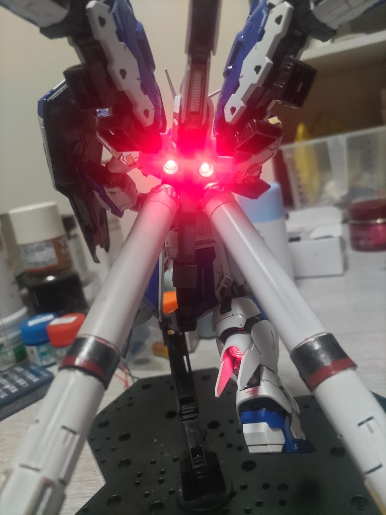 バックショット最初は赤　何か違うから青に変更する事に💦😅