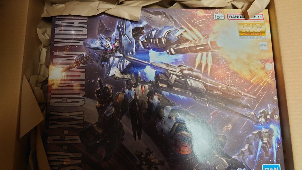 作品名：MGヴィダール作るよぉー<p>久しぶりの投稿です。Amazonのゲリラ再販で無事に買うことが出来ました。ヴィダールは前々から買って作りたいと思ってたんですよ！</p>