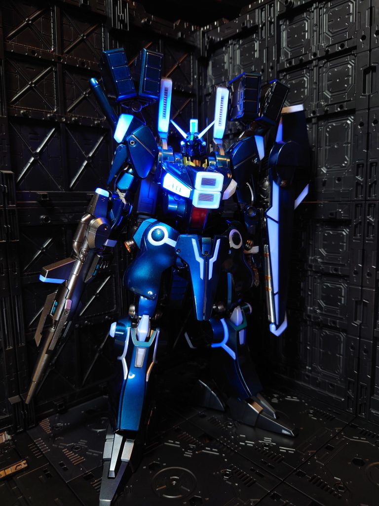 キャンディー塗装　ガンダムMk-V–4枚目/制作者：フィン工房