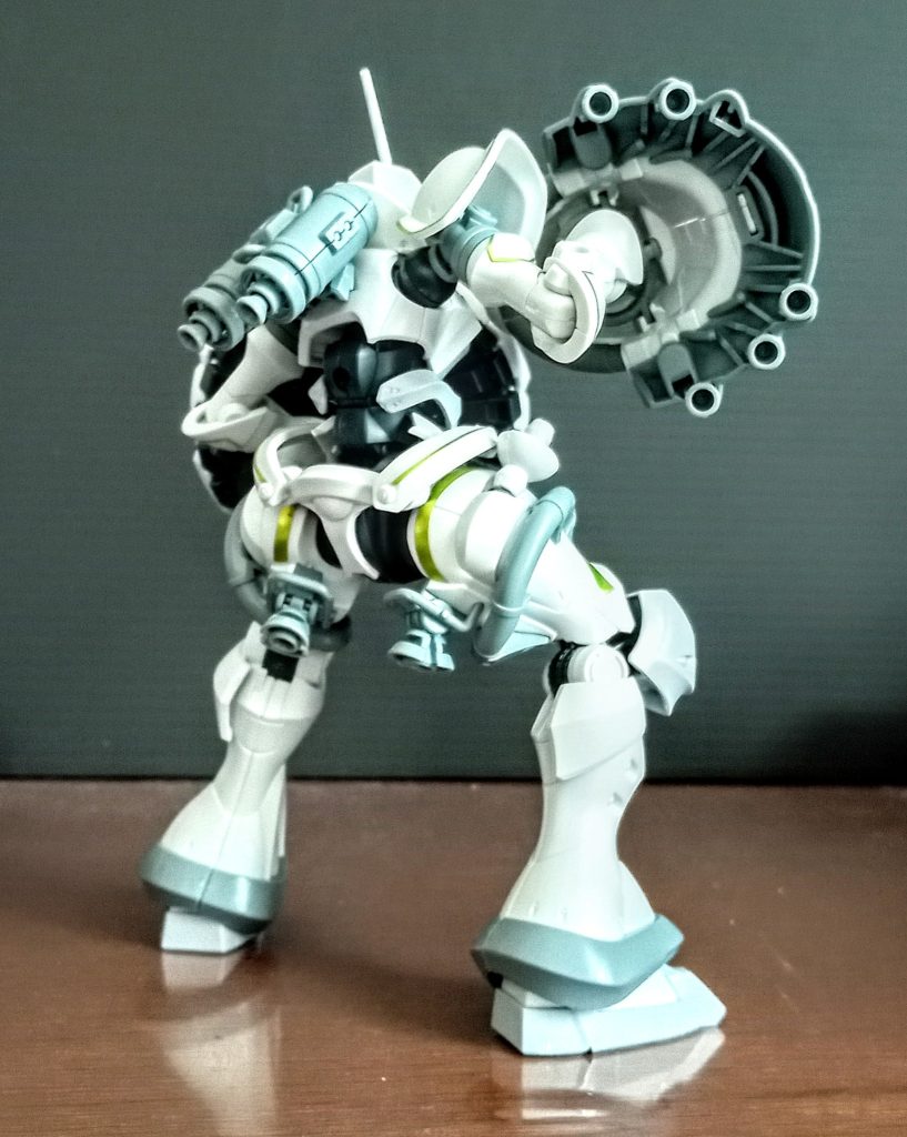 ハクジのブースターノズル１個が、制作中に何処かに吹っ飛んで行きました（泣）