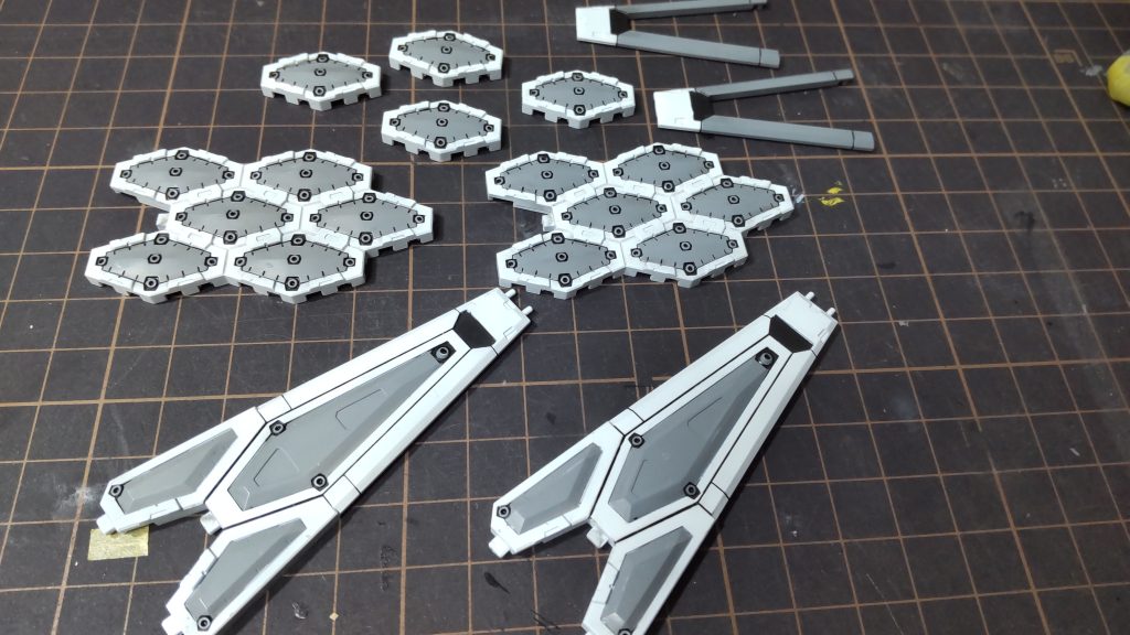 EXPO2025 RX-78F00/E ガンダム (EX-001 グラスフェザー装備)–6枚目/制作者:おっさんX68kどきどきプラモ