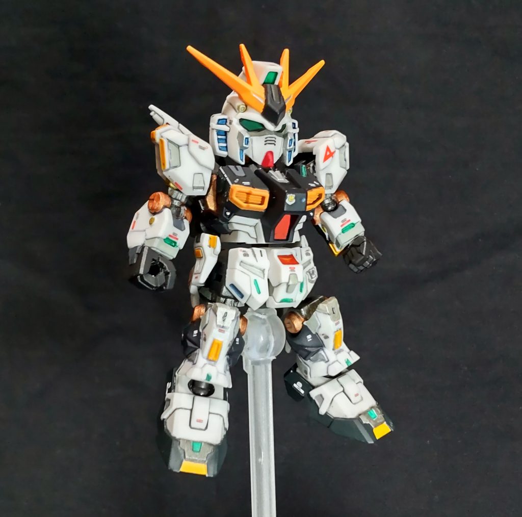 装備なし筆塗り部分塗装とデカール、つや消しトップコートの簡単フィニッシュ😄。顔だけ、頬と顎を少し削って小顔にしてます。