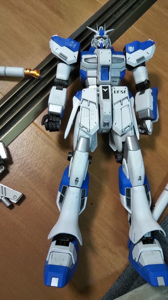 再度塗装前、押し入れから数年ぶりに出した状態💦（パチ組みしてベタ塗りしたもの）基本的部品の洗浄と補修（部品の経年劣化がありました）分解再度塗装、作業工程3時間弱💦