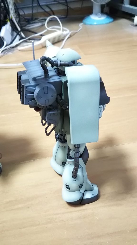 最近のザクカラ～白くない？