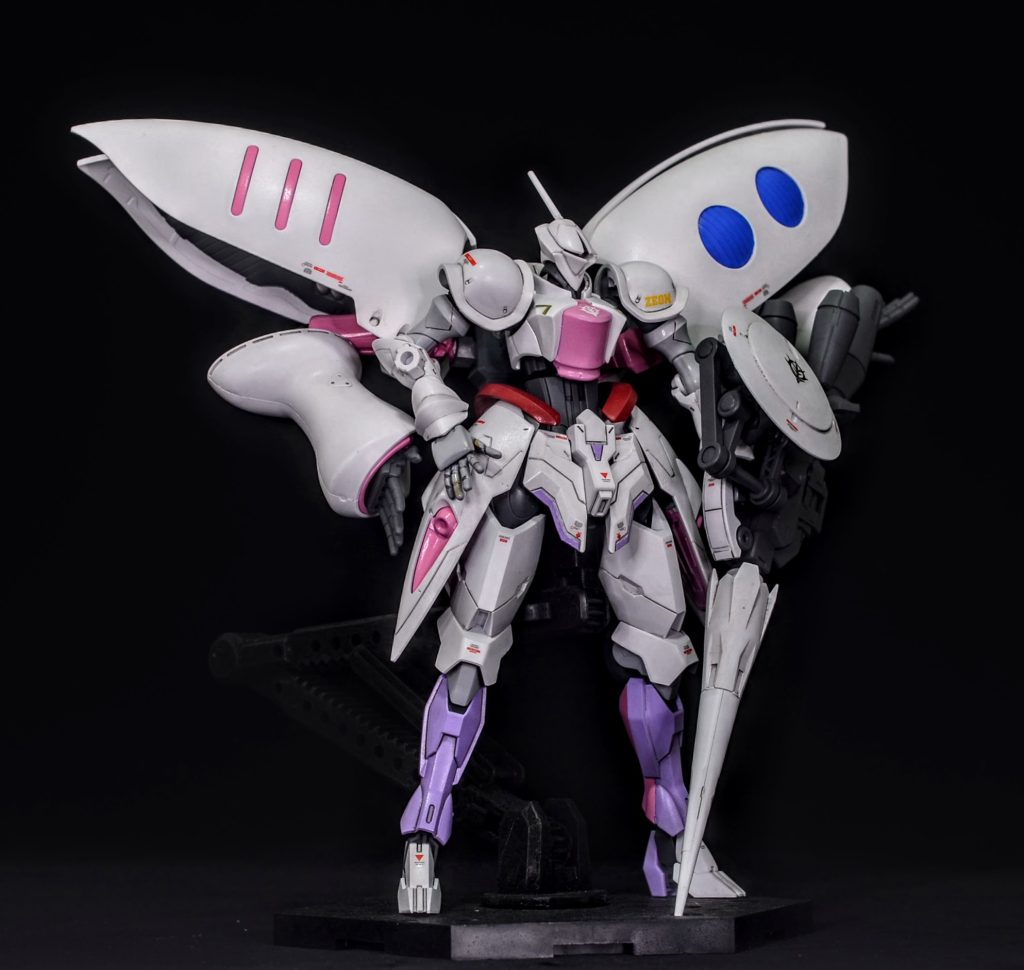 プロトタイプキュベレイ、通称［ギャベレイ］ですキシリアの訃報を聞き、ザビ家復興を決意したハマーンの要請で急遽用意されたMSという設定です