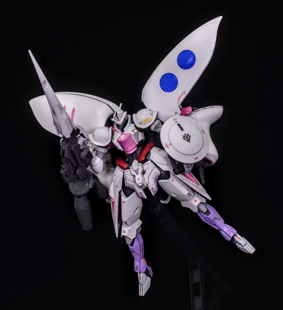 試作段階の設定なのでファンネルは威力が低いので牽制に使いつつ、主兵装のハクジⅡで中近距離レンジの攻撃で撃破する戦闘スタイルです