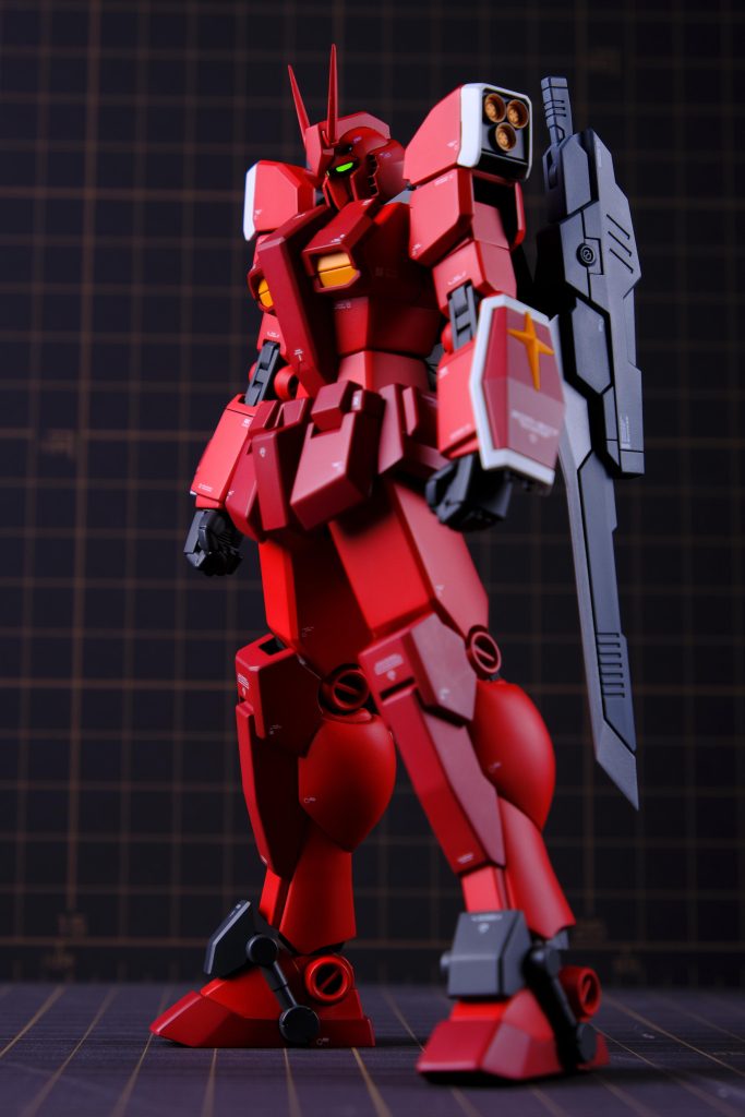 ガンダムアメイジングレッドウォーリア–5枚目/制作者：@BrianUy1