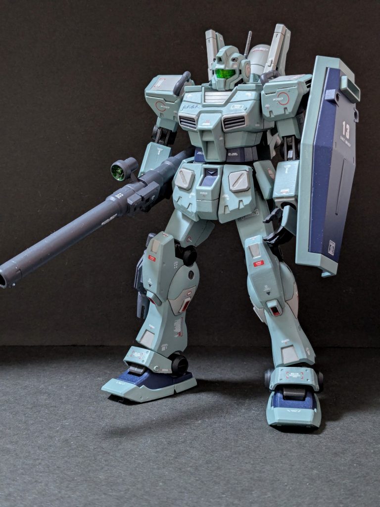 【正面】「バズーカを抱えさせたい」というモチベーションのみで製作。模活に充てる余暇があまりなく冷蔵庫の余り物でサクッと作った感じですが、満足です。