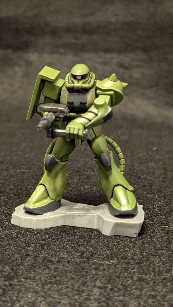 部屋の中だと余りにも色が違うので、自然光で撮りました。