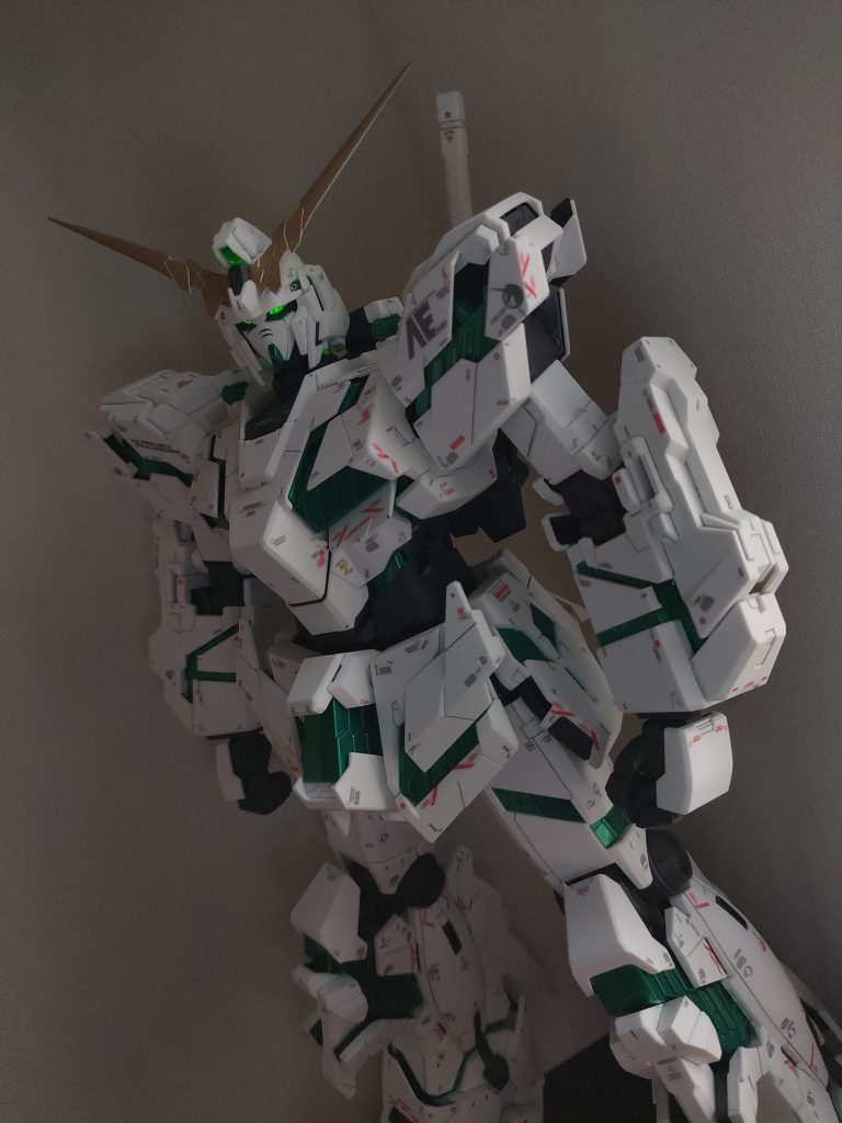 メガサイズ　ユニコーンガンダム　TWC