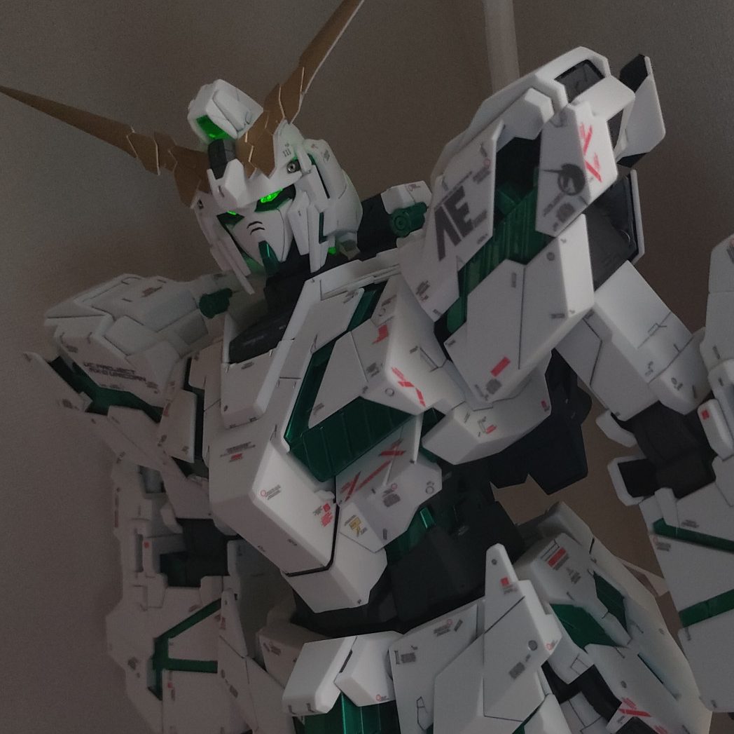 メガサイズ　ユニコーンガンダム　TWC