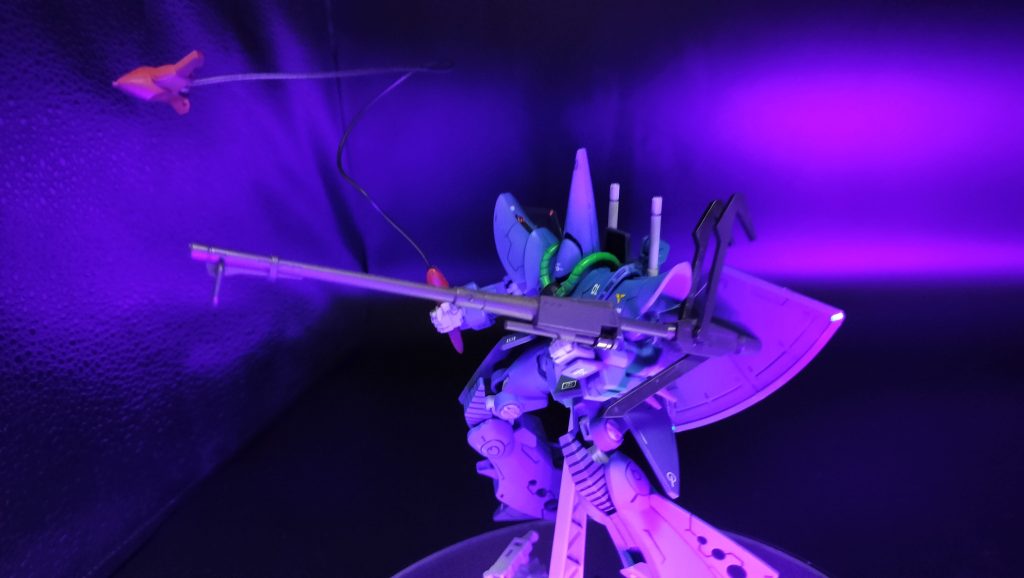 今回ウミヘビの部分塗装が一番気に入っていますW今更ですがシタデルカラーの隠蔽力凄すぎです(;'∀')デザインに一目惚れして5軒程お店ハシゴして見つけました🤣