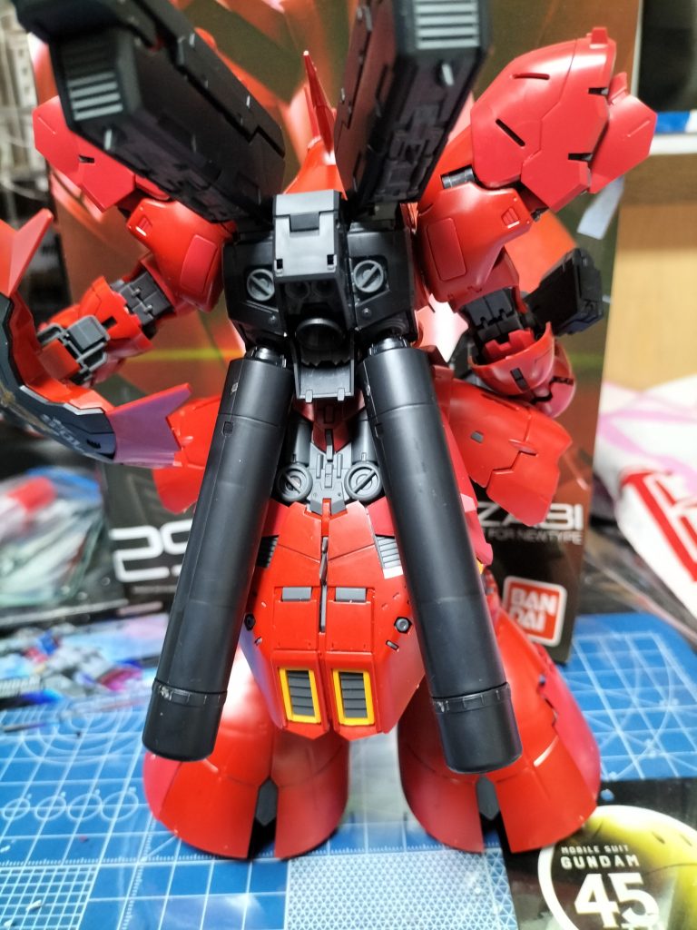 サザビー–4枚目/制作者：F90