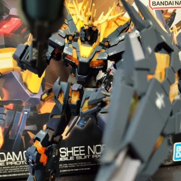 UNICORN GUNDAM 02 BANSHEE NORN