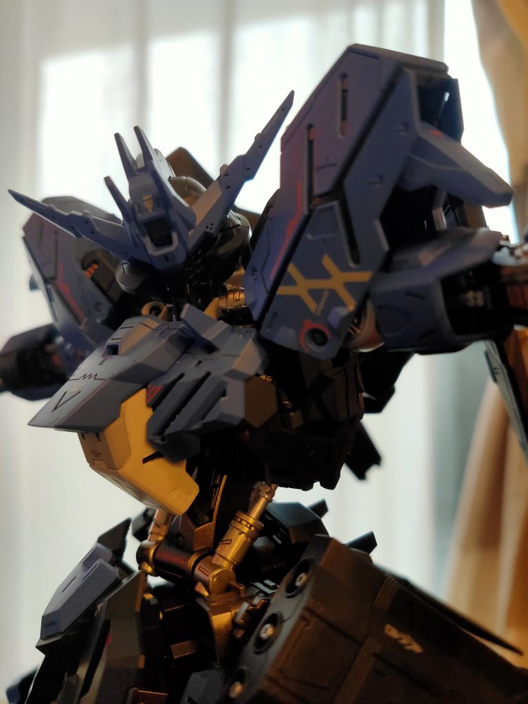 ガンダムヴィダール–3枚目/制作者：なるばり