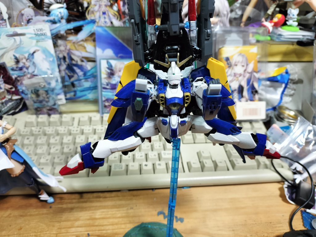 またを閉じます　普通の変形だとまたは開いてないけどこの変形はまたを開いてます