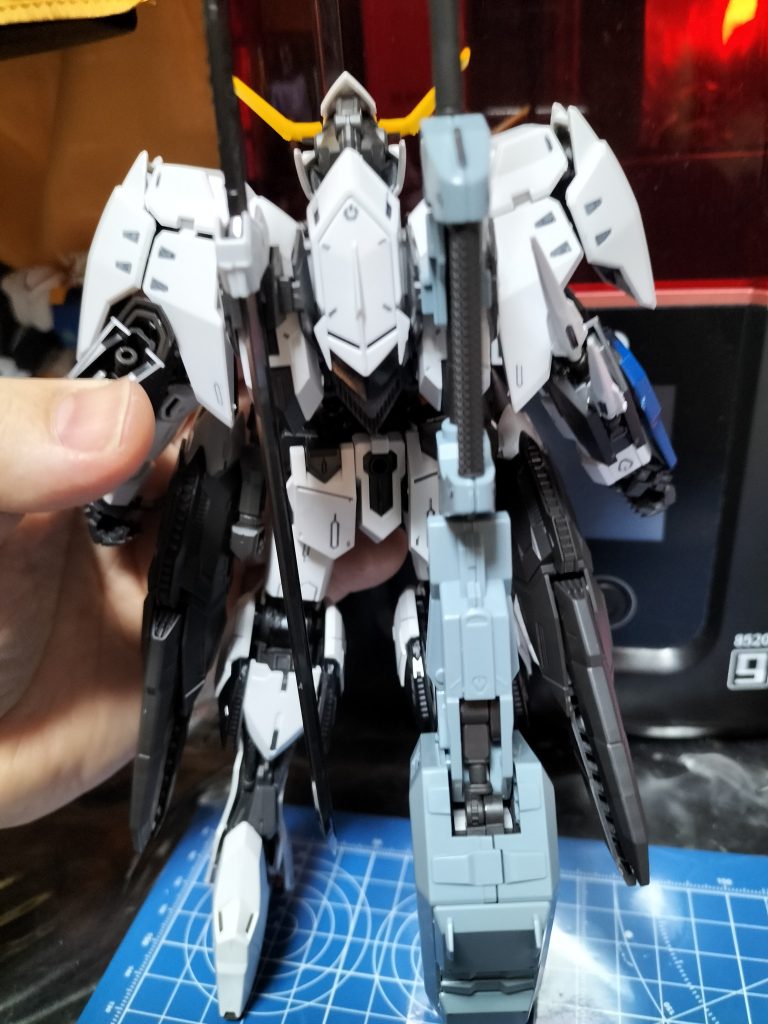 ガンダムバルバトス第6形態–3枚目/制作者：F90