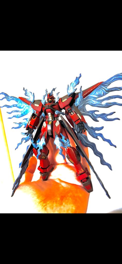 シタデルカラーとアクリジョンで筆塗りしています。炎部分はドライブラシで仕上げました。昔のゲームソフトの某RPGに出てくるロボットをイメージして塗装しました。ファントムガンダムを手に入れたら絶対にこうしようと思っていたので念願叶って満足です笑ちなみにこの写真は明るさを調整して見やすくしています。