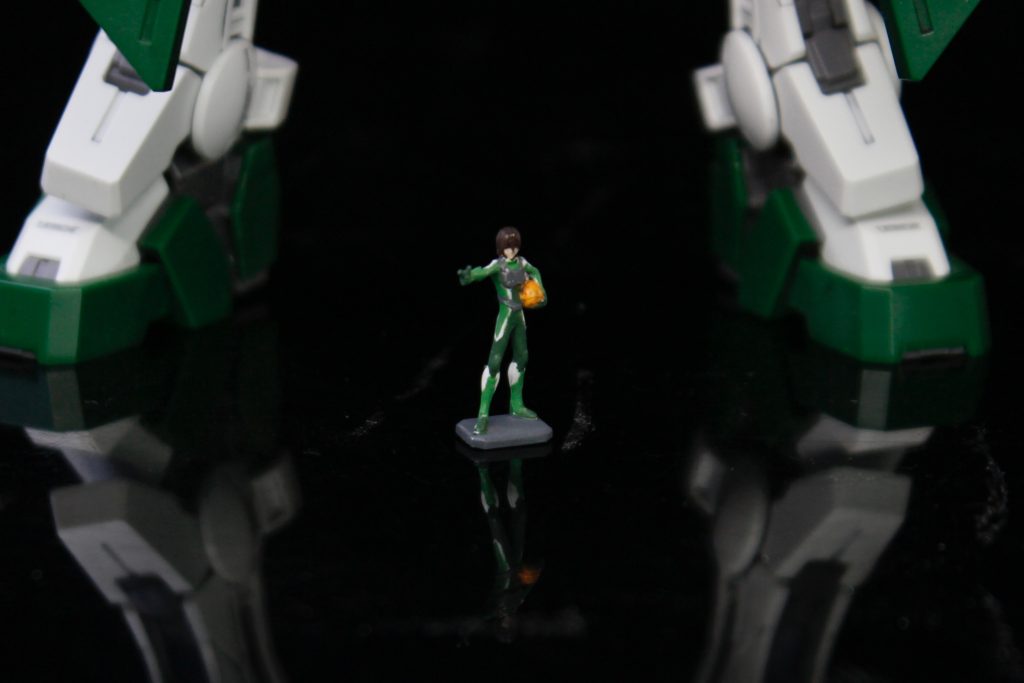 ロックオン・ストラトスのフィギュアも塗装しました。