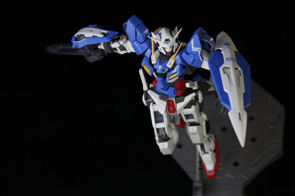 「武力による戦争根絶！それこそがソレスタルビーイング！ガンダムがそれを成す！俺と、共に！そうだ…俺が、俺達がガンダムだ！！」