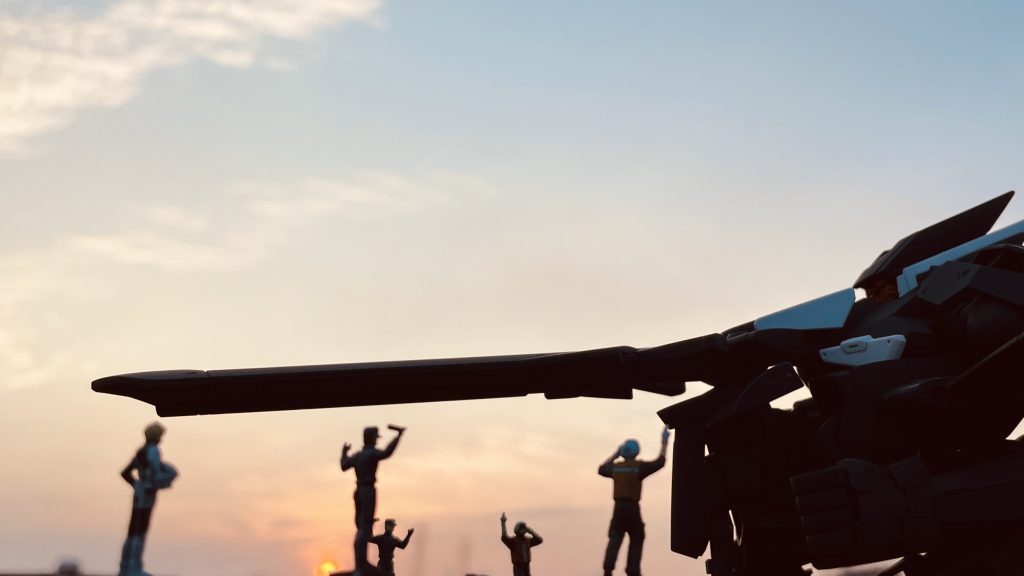 夕焼けの駐機場–2枚目/制作者：Asian