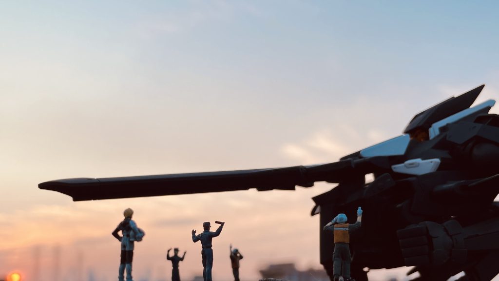 夕焼けの駐機場–3枚目/制作者：Asian