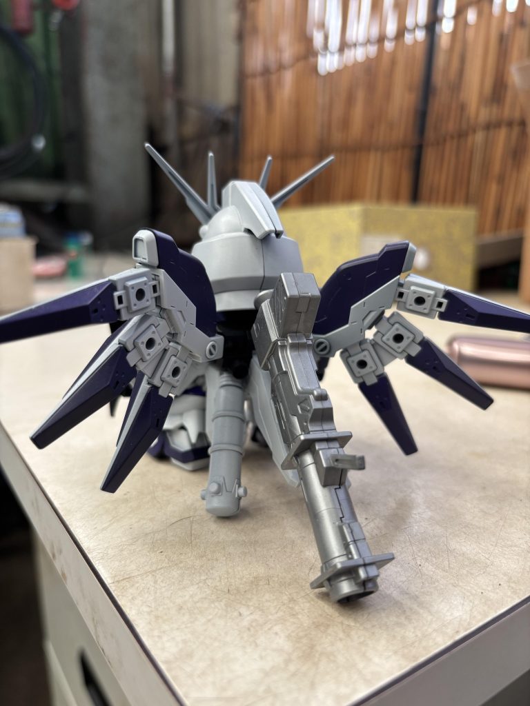 Hi-νガンダム–2枚目/制作者：sy