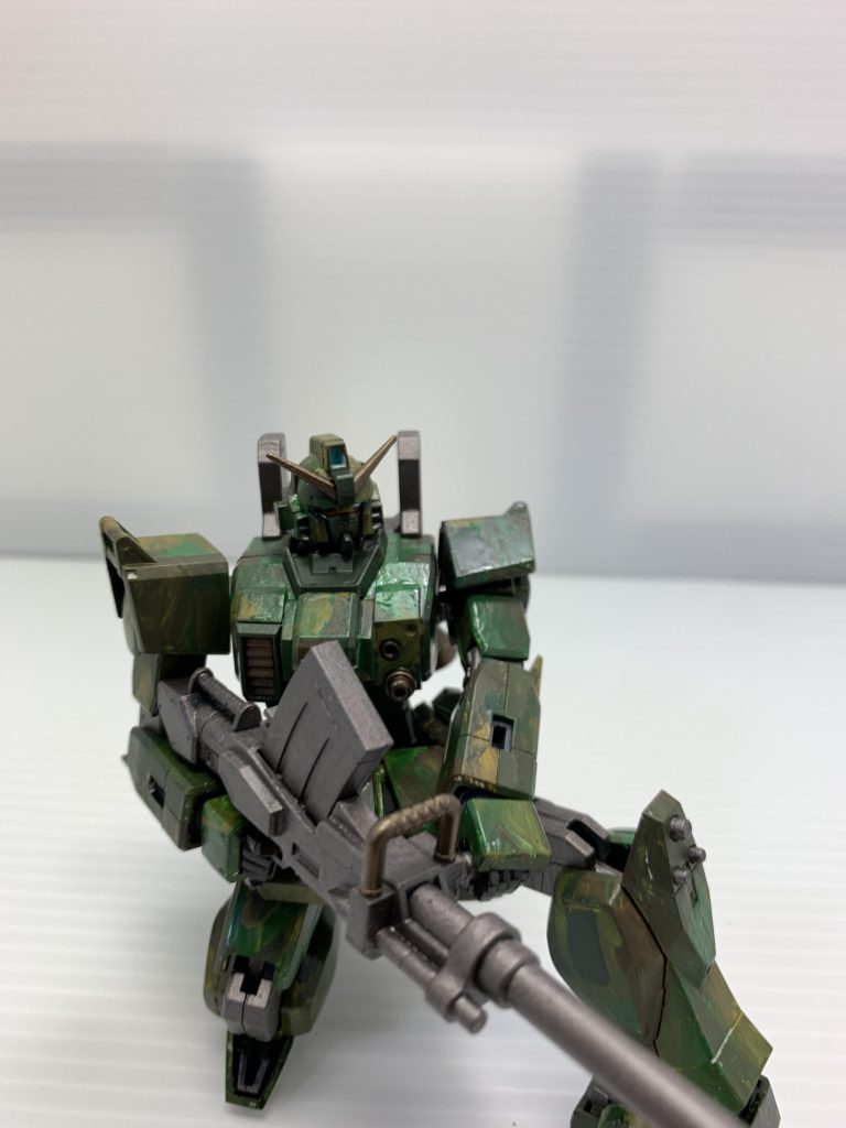 陸戦型ガンダム–5枚目/制作者：ゆたおいちゃん