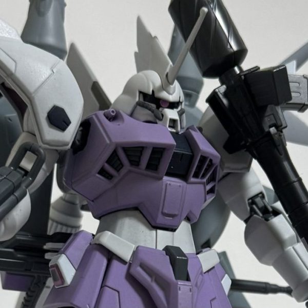 ゲルググメナース（レイ・ザ・バレル専用機）