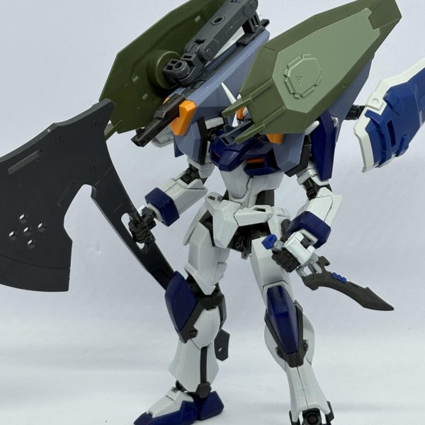 出来るんか分からんけど有り物使いながらざっくりデュエル派生の予定〜。もうちょい盛ったり絞ったりバランス見ながらやってく予定。ビルドデュエルくんに着せてるだけでちゃんと別個体を買っていくつもり。デュエルブリッツ再販はよ！！9月まで待てるか！！（5枚目）