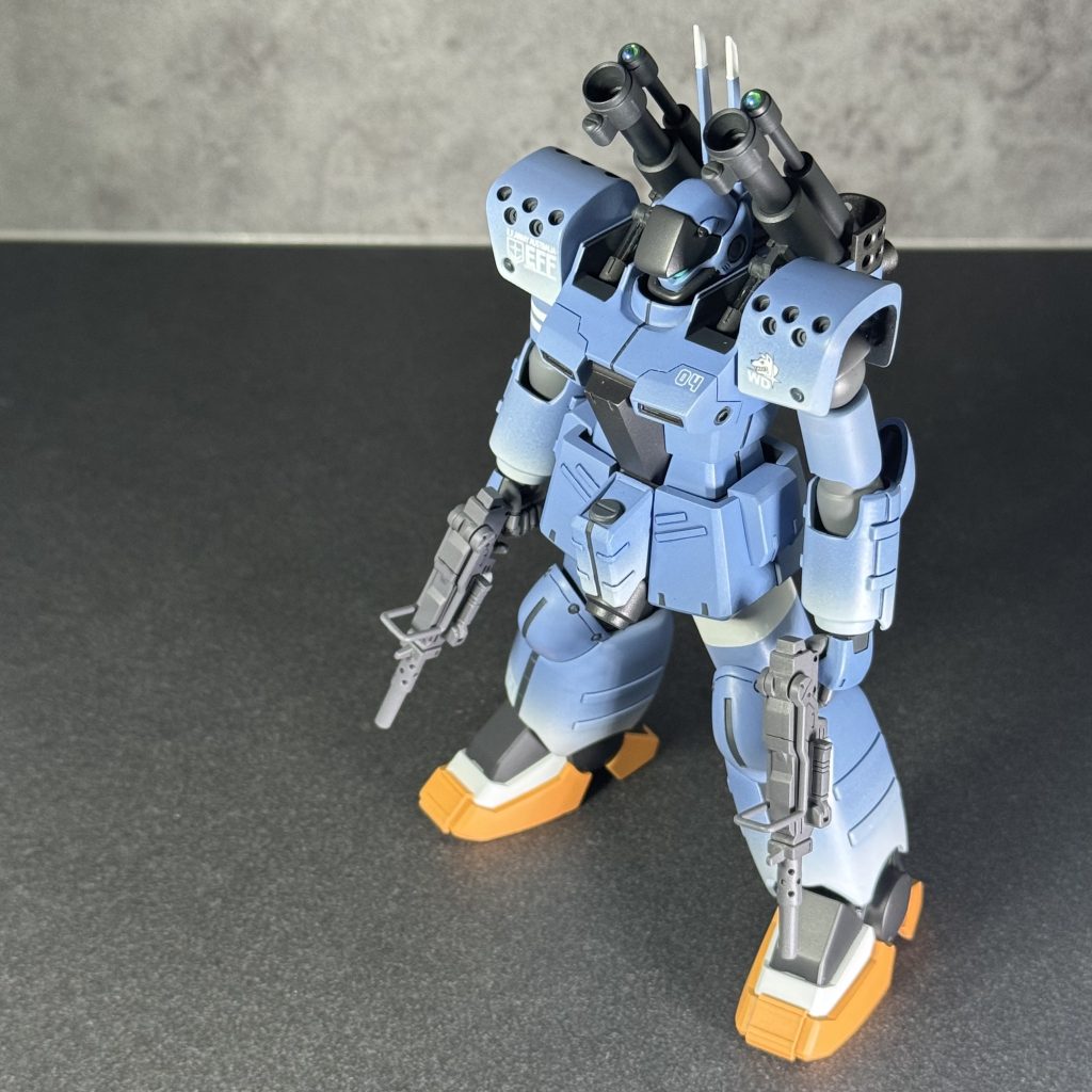 多分手が入っていない所が無いぐらいいじり倒してると思います😅原作のガンキャノン量産型とはかなりスタイルが違うので好みが分かれると思いますが、、、最後に塗装アイデアをくれたあかさはさんありがとうございました🙇‍♂️❕