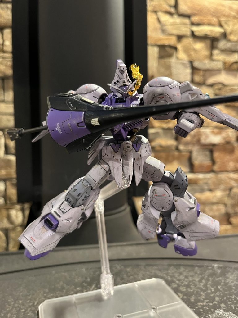 お次はグングニルを構えてポージング！やっぱりキマリスと言ったら大型ランスですね(  ˊ꒳ˋ ) ᐝ