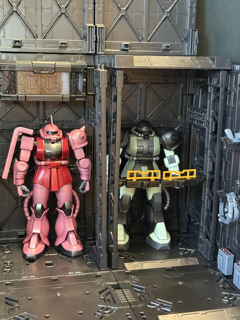 この時、改修中で登場