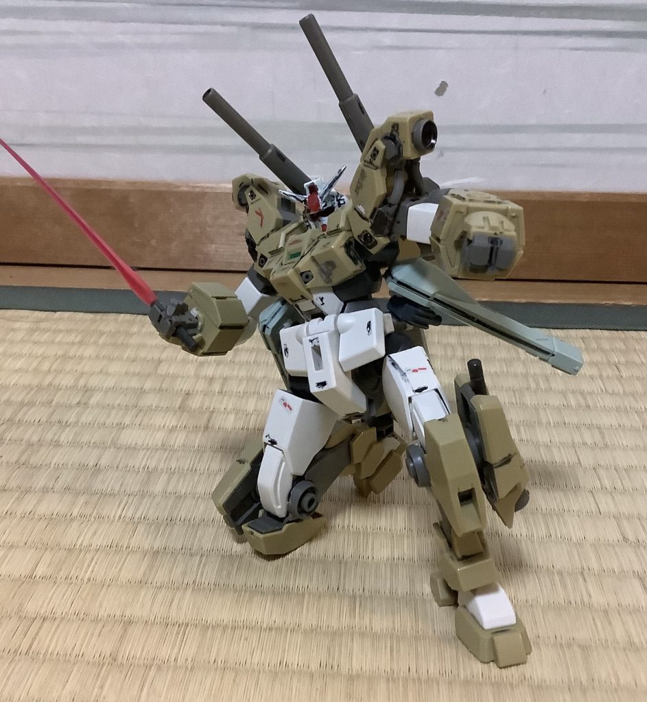 ビームサーベルは通常の物と威力は同じである。