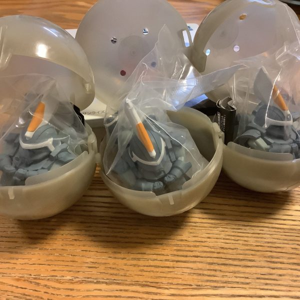 ガチャの三連星