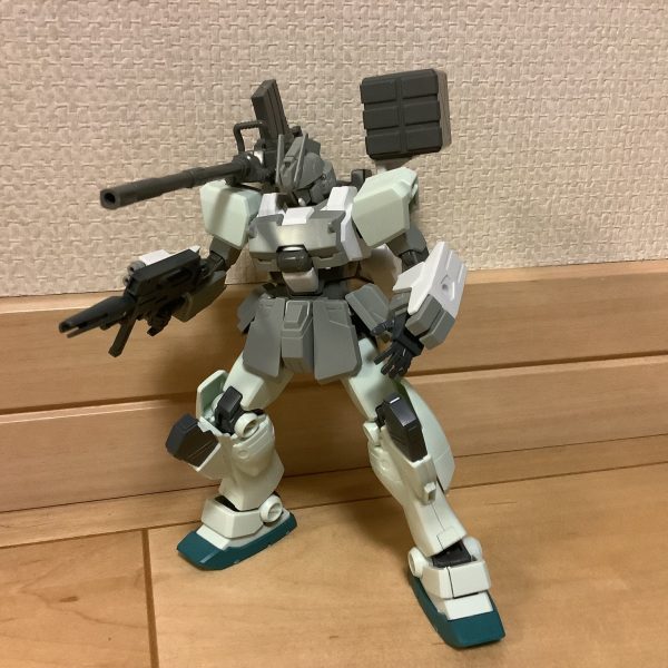後は塗装とデカール貼りのみです。何のキットを使っているか分かるかな？（2枚目）