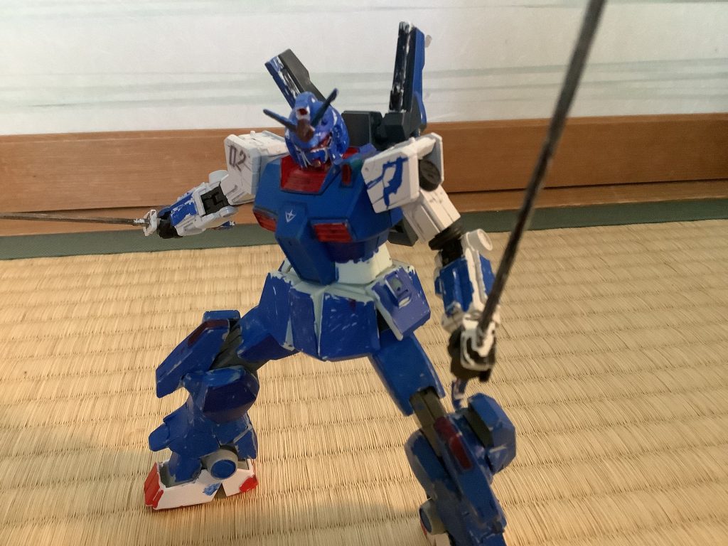 隊長「あのモビルスーツは…」隊員「MS隊、半滅であります！」隊長「50機も出撃したのにか！まだ10分しか経っていないぞ！」隊員「MS隊、全滅であります！」 