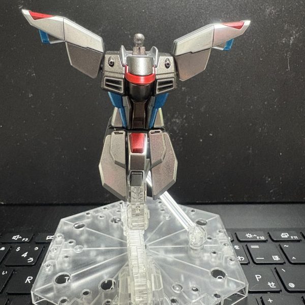 HGCEフリーダムガンダム メッキ塗装