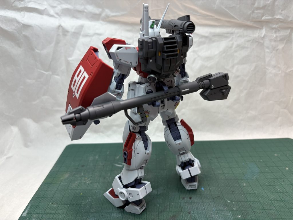 丁寧に作業してるけど、見えないとこは手抜きです。そうしないと完成しない😆