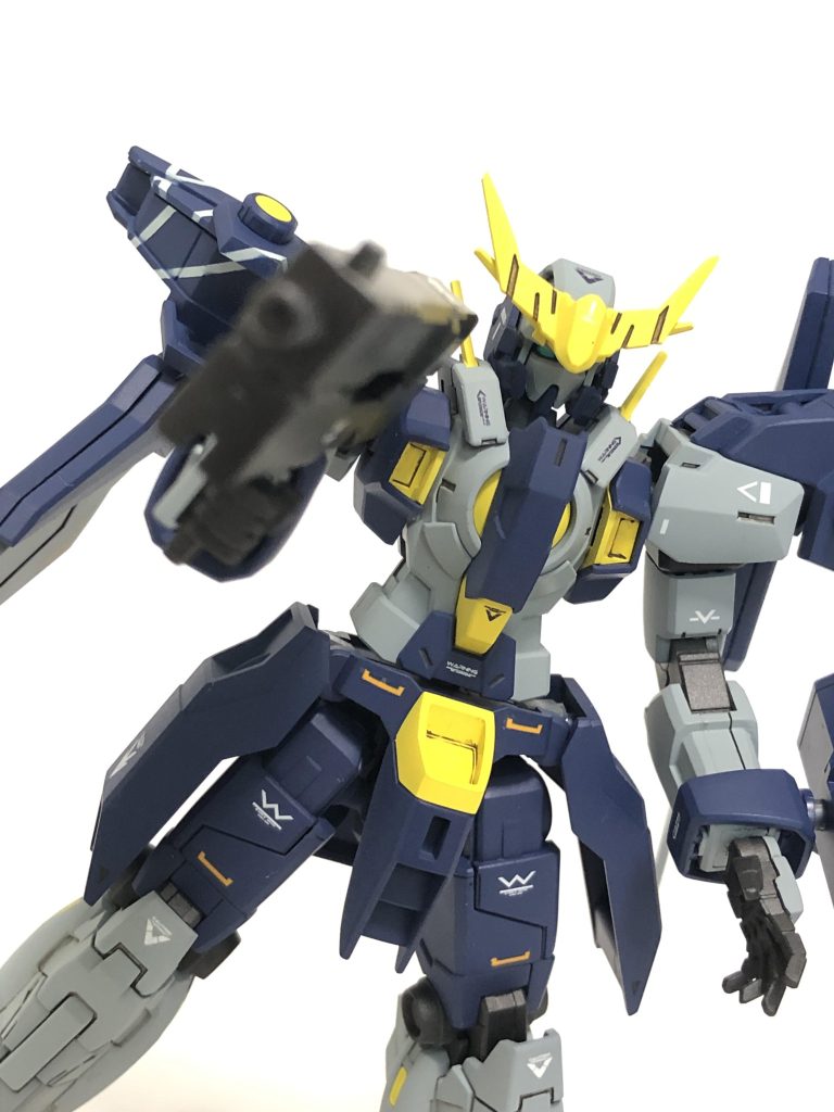 銃モードにも変換します…まぁこれは元々のキットのギミックどおりなのですが…笑