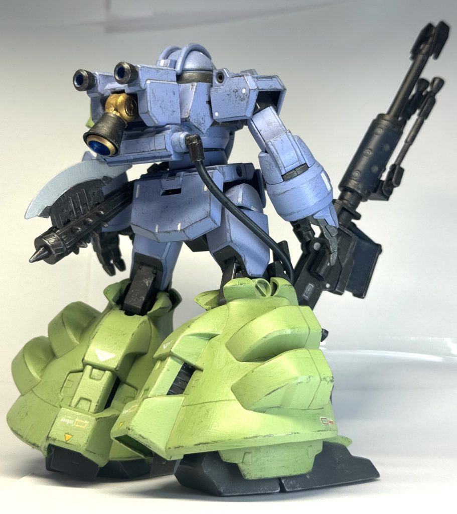 で、ミキシング後に思ったのが、これヅダモチーフなんですけど、ヅダ(EMS-04)と言えばエンジン暴走空中分解ですよね。更に、フライトタイプ→飛行試験型も試験機の一機(YMS-07H-4)が空中分解したとかですね。何やら猛烈に悪い予感漂う、絶対にやってはいけないミキシングだったのかもしれません。