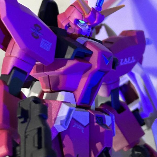 HGセイバーガンダム