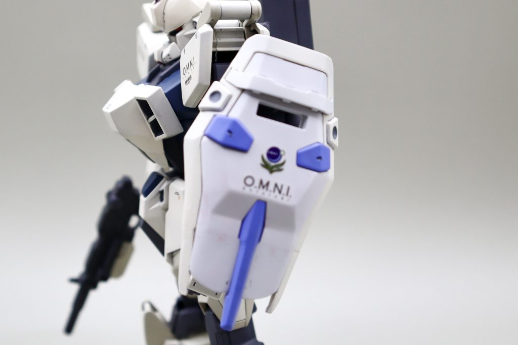 ［個人的ポイント②］シールドはEGストライクのものを短縮させて装備させています。EZ-8のシールドをイメージしてみましたが、なかなか気に入っています(zaku-kao2)処理が甘いので拡大されると恥ずかしいです…笑