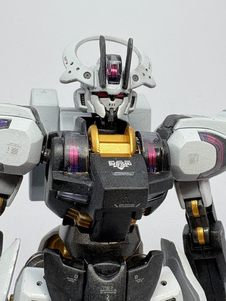 それにしても…顔が良い。