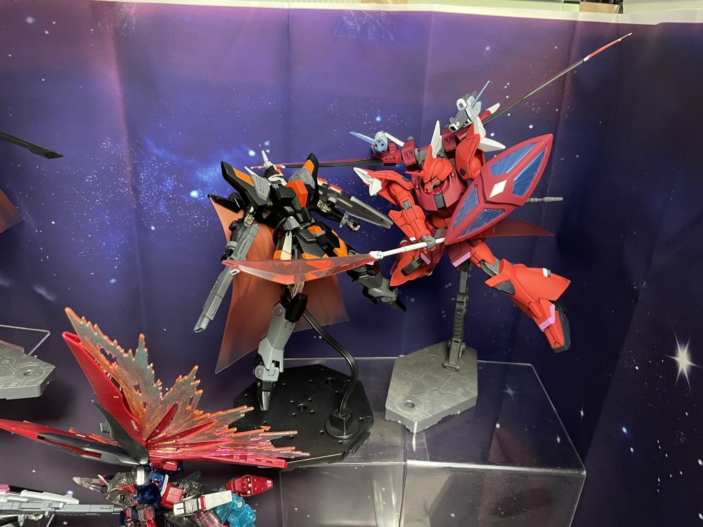 デスティニー&ゲルググvsブラックナイトスコード–2枚目/制作者：アグニカ・カイエルの魂